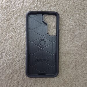 OtterBox S22 Commuter Series Phone Case